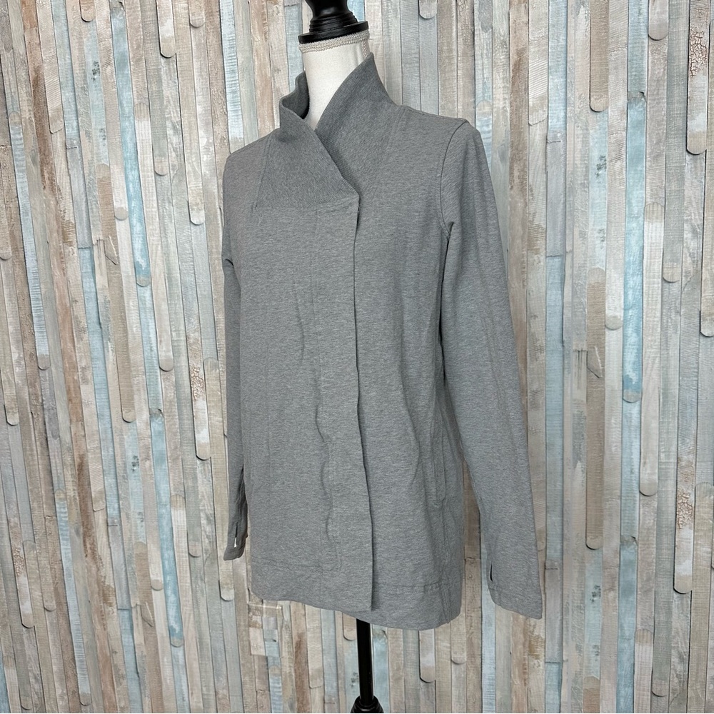Lululemon 6 Heathered Grey Stretch‎ French Terry Belle Wrap Jacket Cardigan Yoga